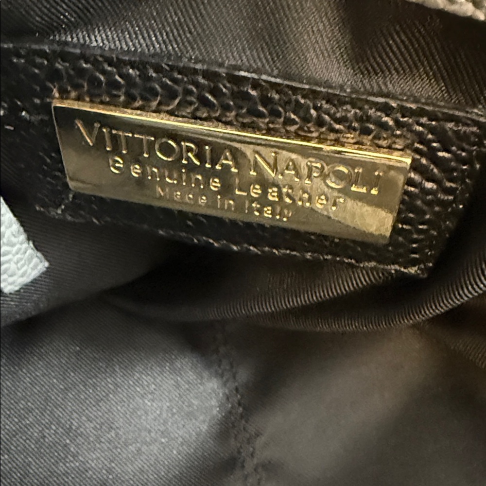 Vittoria Napoli Handbag with crossbody strap - Picture 4 of 6